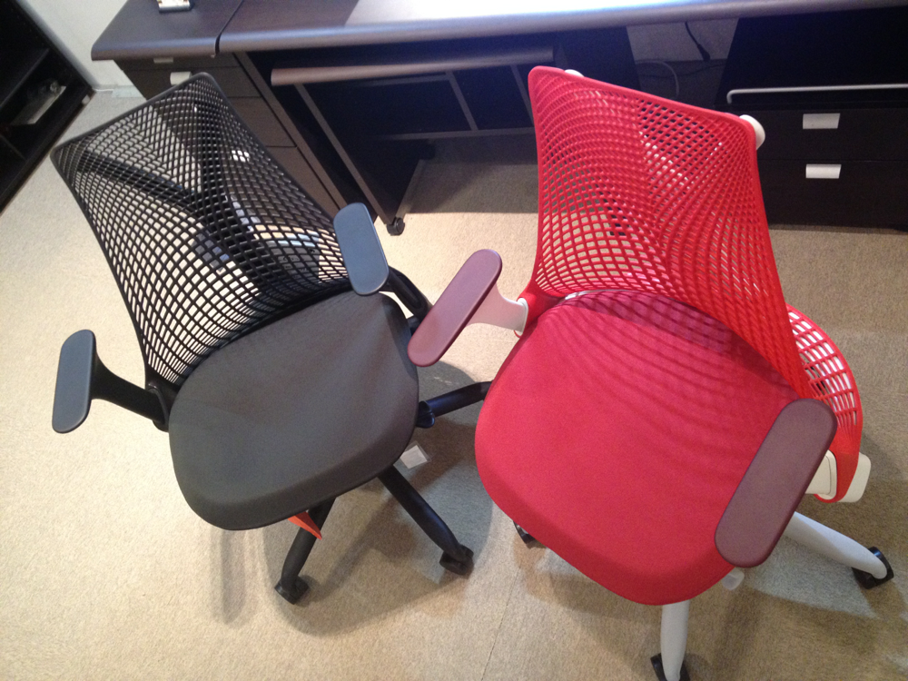 ハーマンミラーセイルチェア赤椅子・チェア - デスクチェア